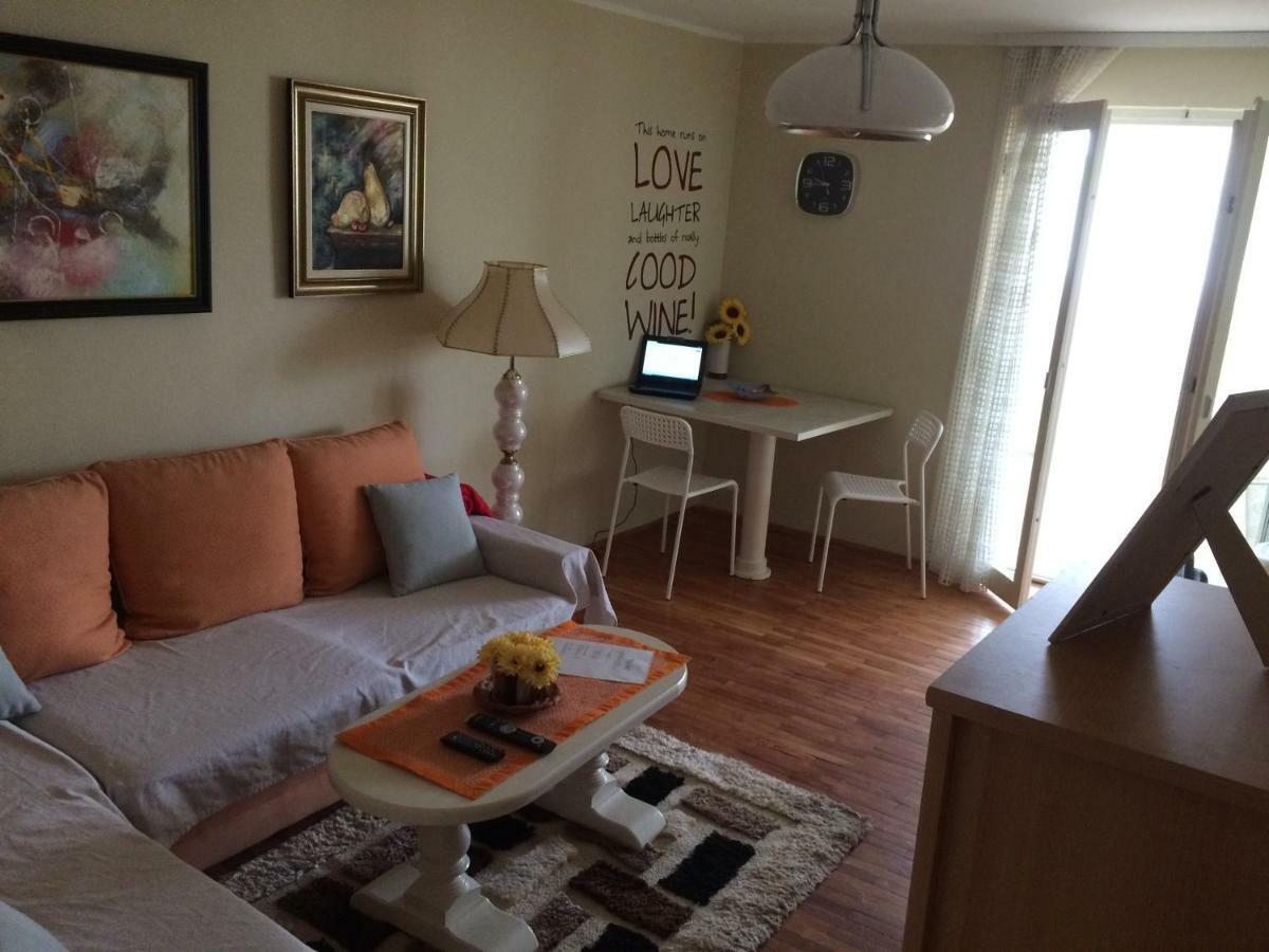 Apartman Melody Sombor Zewnętrze zdjęcie